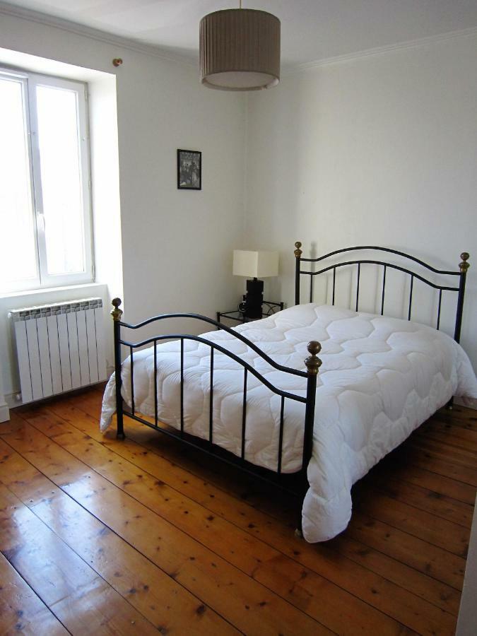 Maison De Charme A La Rochelle Croix-Chapeau Экстерьер фото