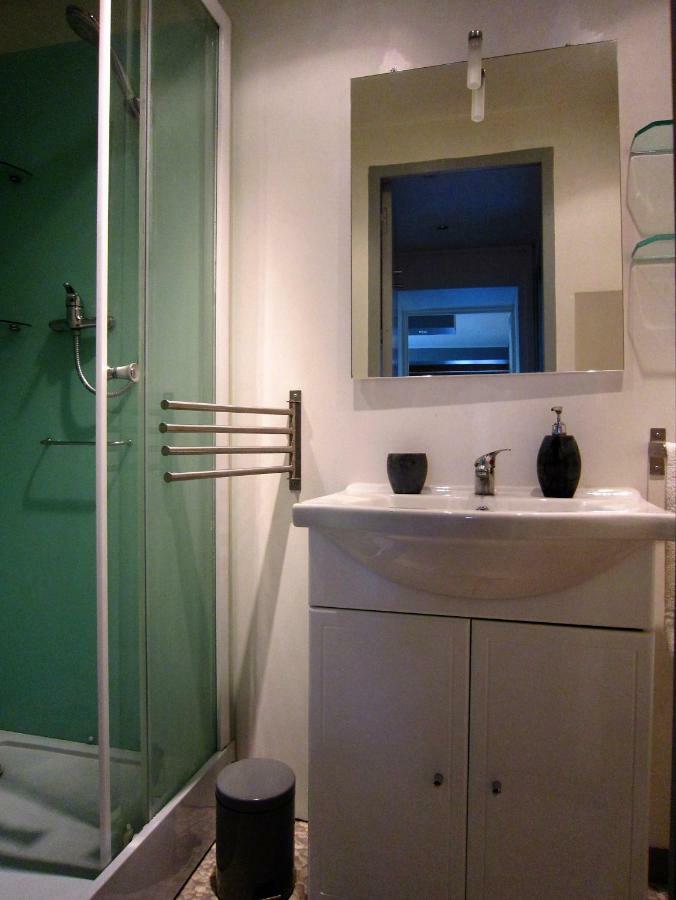 Maison De Charme A La Rochelle Croix-Chapeau Экстерьер фото